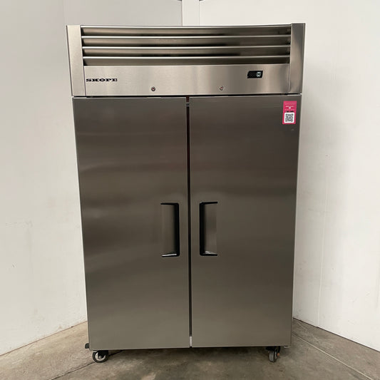 SKOPE RF7.UPF.2.SD Upright Freezer