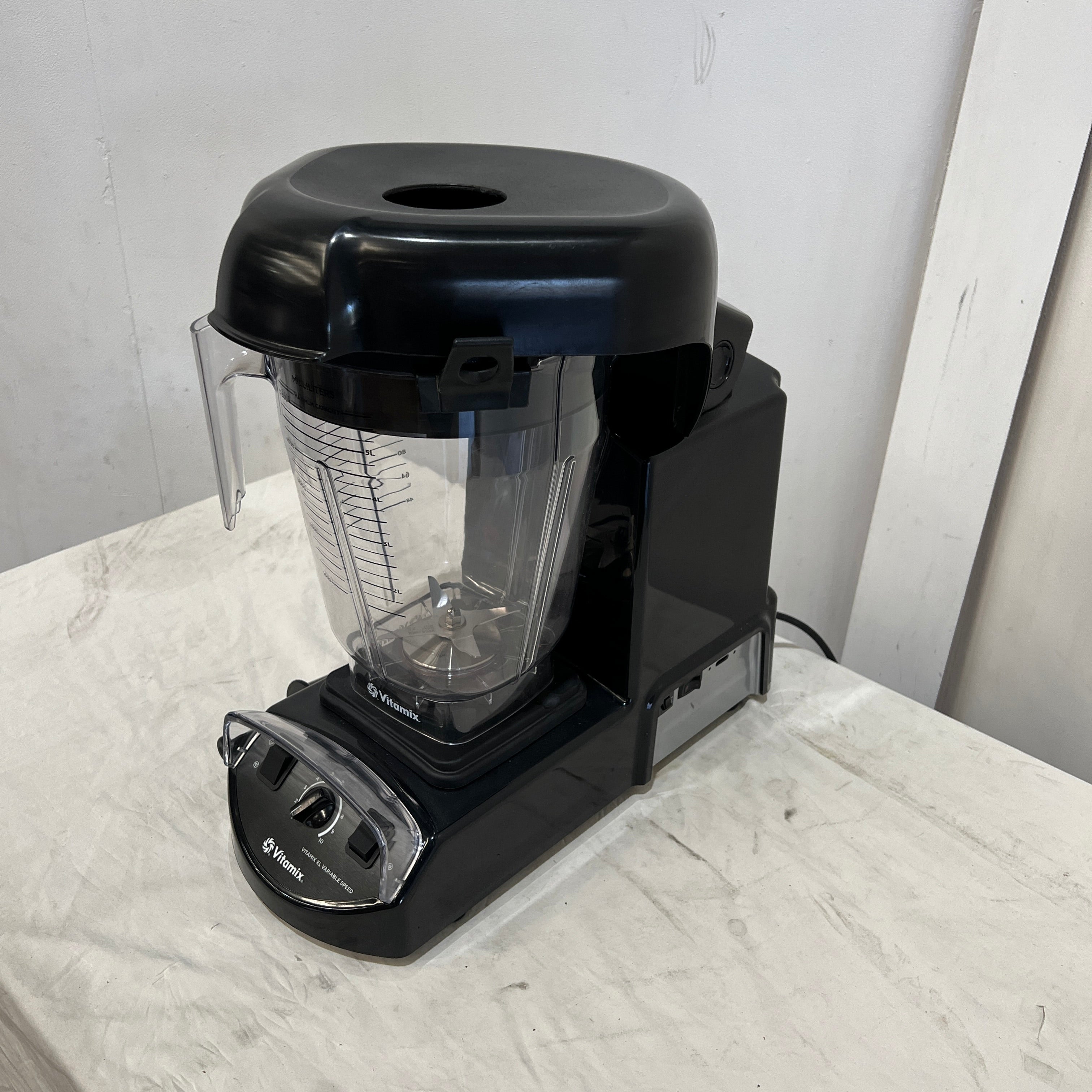 Vitamix VM0146 Blender
