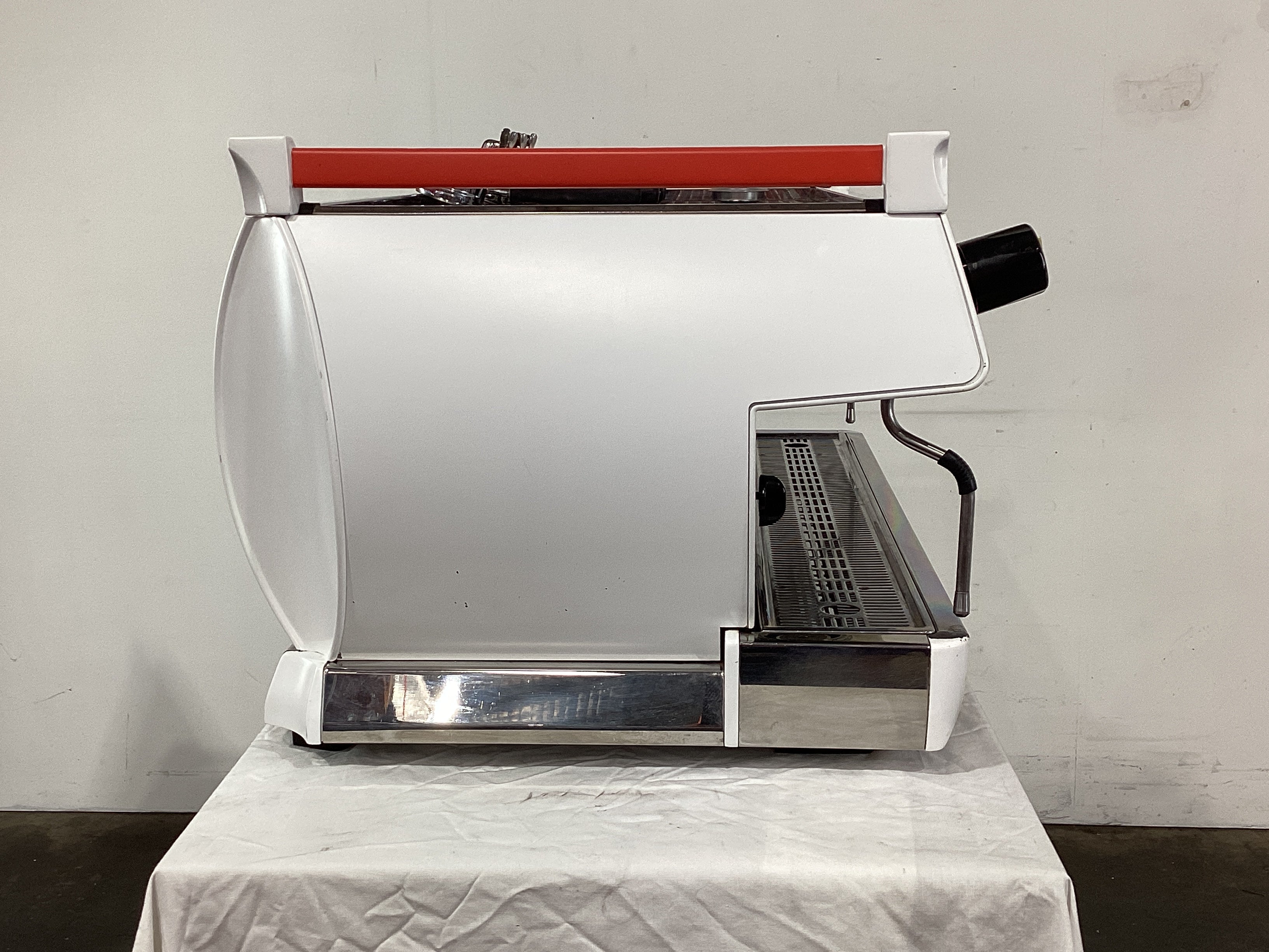 La Marzocco GB5 3 Group Coffee Machine