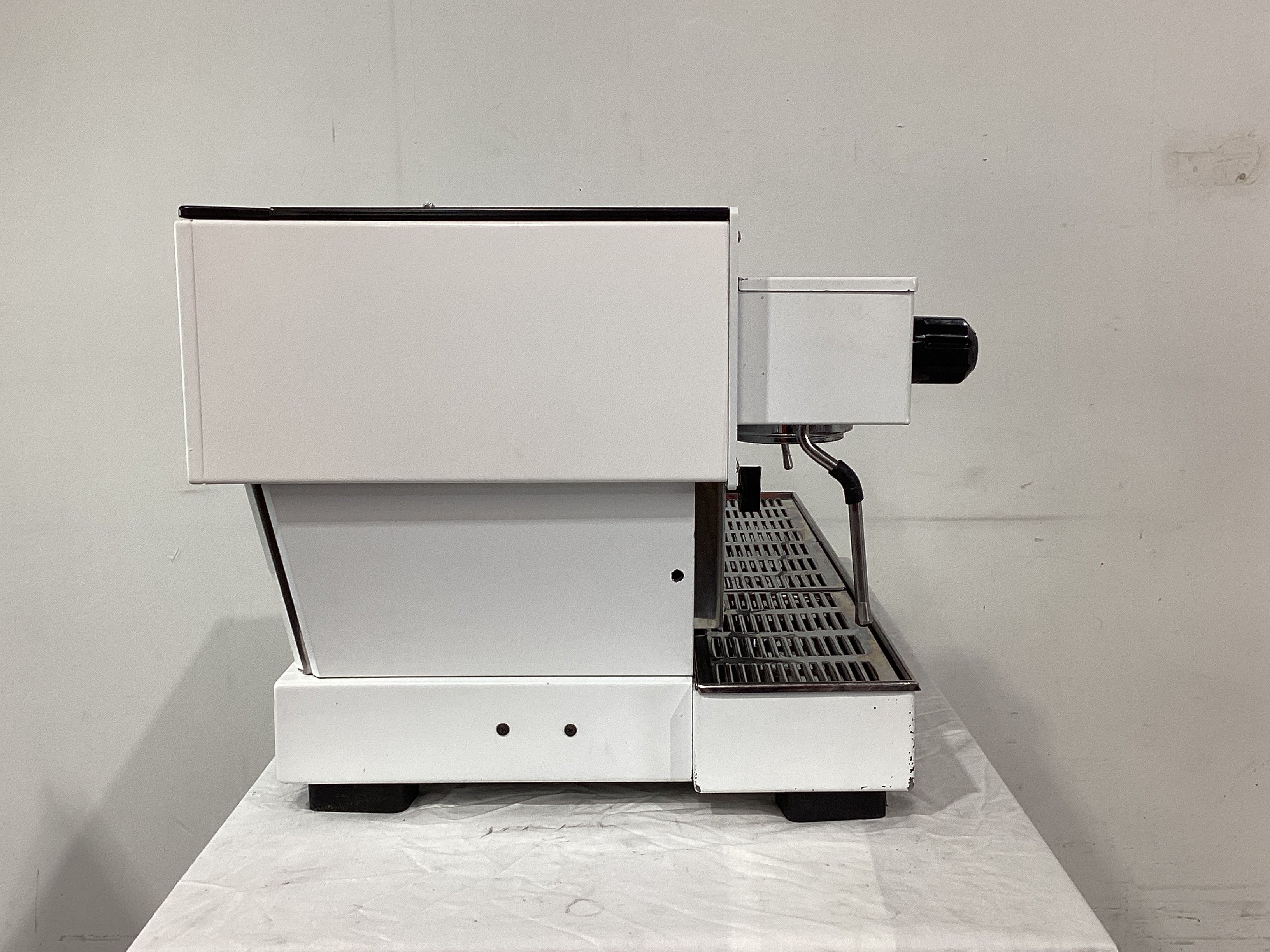 La Marzocco Linea Classic 3 Group Coffee Machine