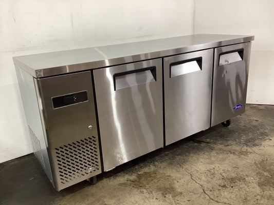 Atosa YPF9040 Undercounter Fridge