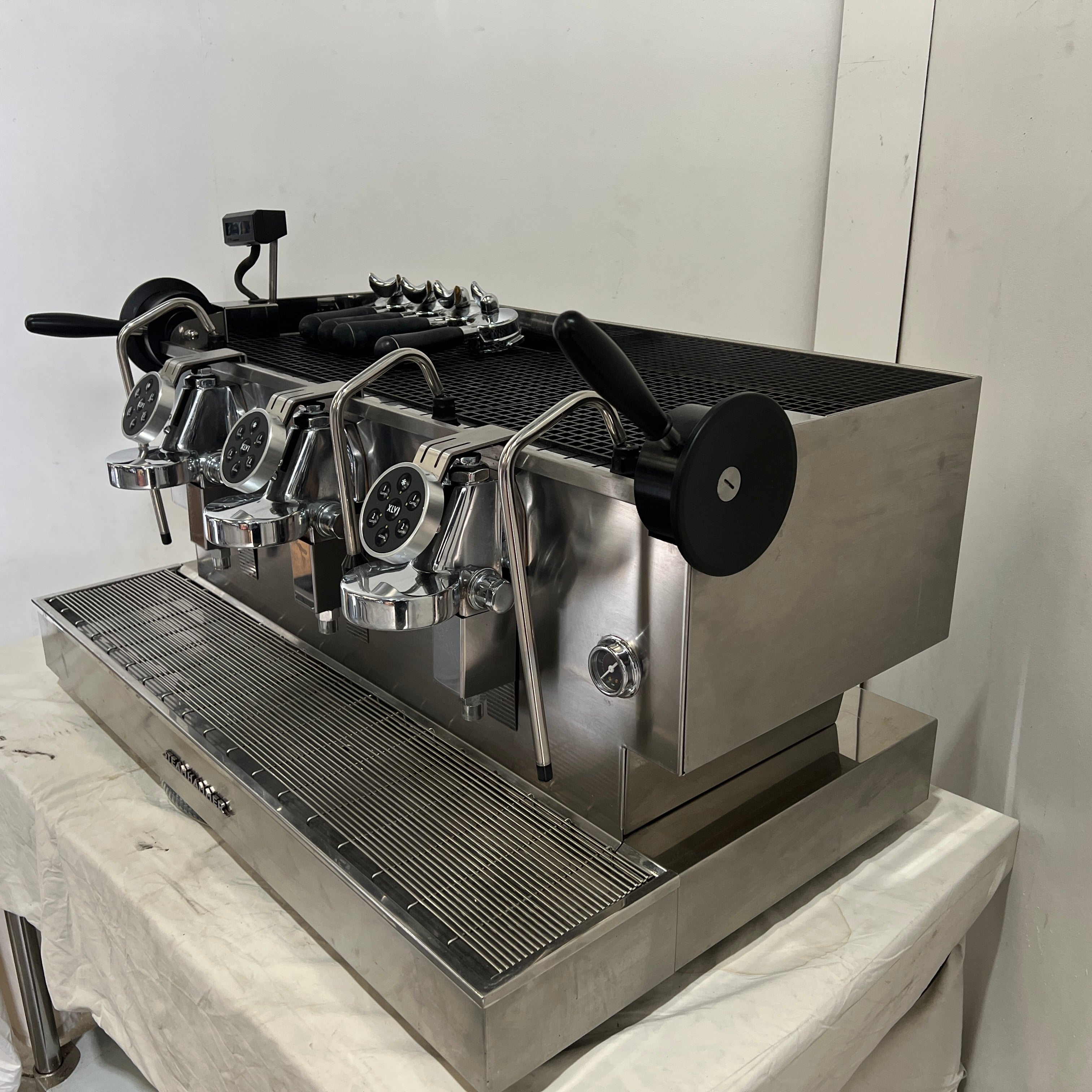 XLVI Steamhammer 3 Group Elettronica P+L Coffee Machine