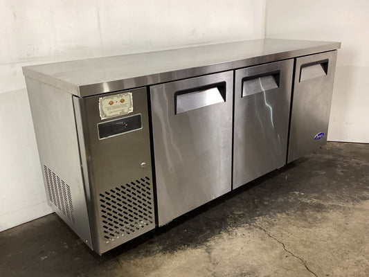 Atosa YPF9040 Undercounter Fridge