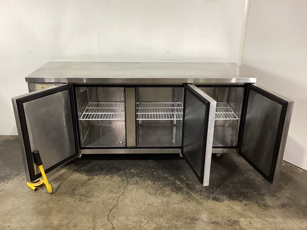 Atosa YPF9040 Undercounter Fridge
