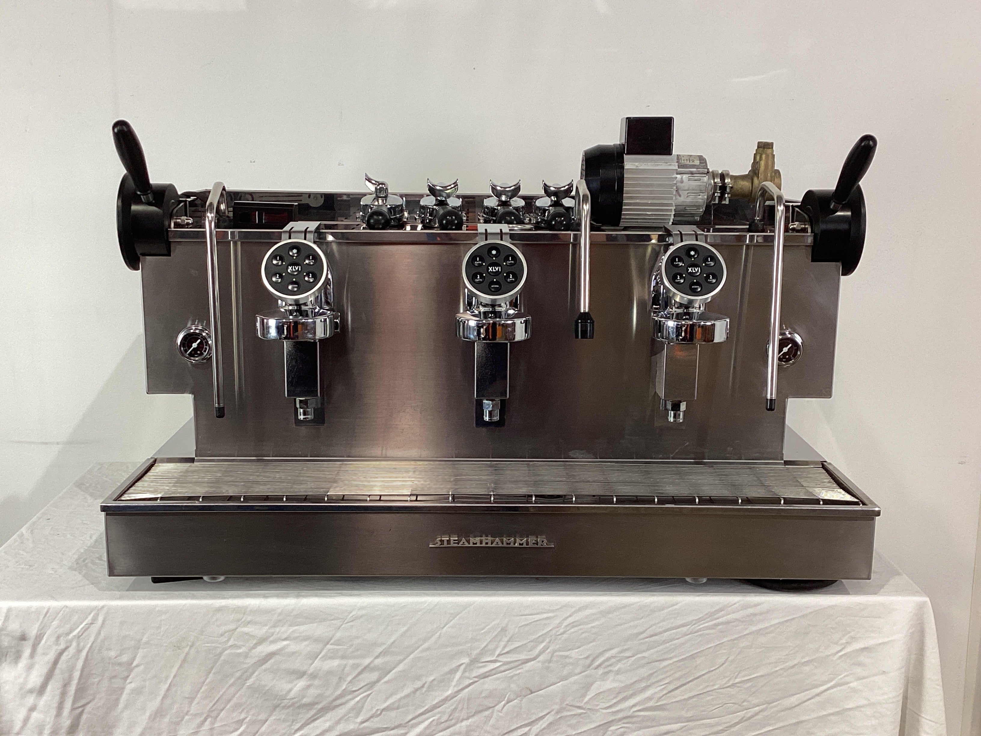 XLVI  Steamhammer Electtronica 3 Group Coffee Machine