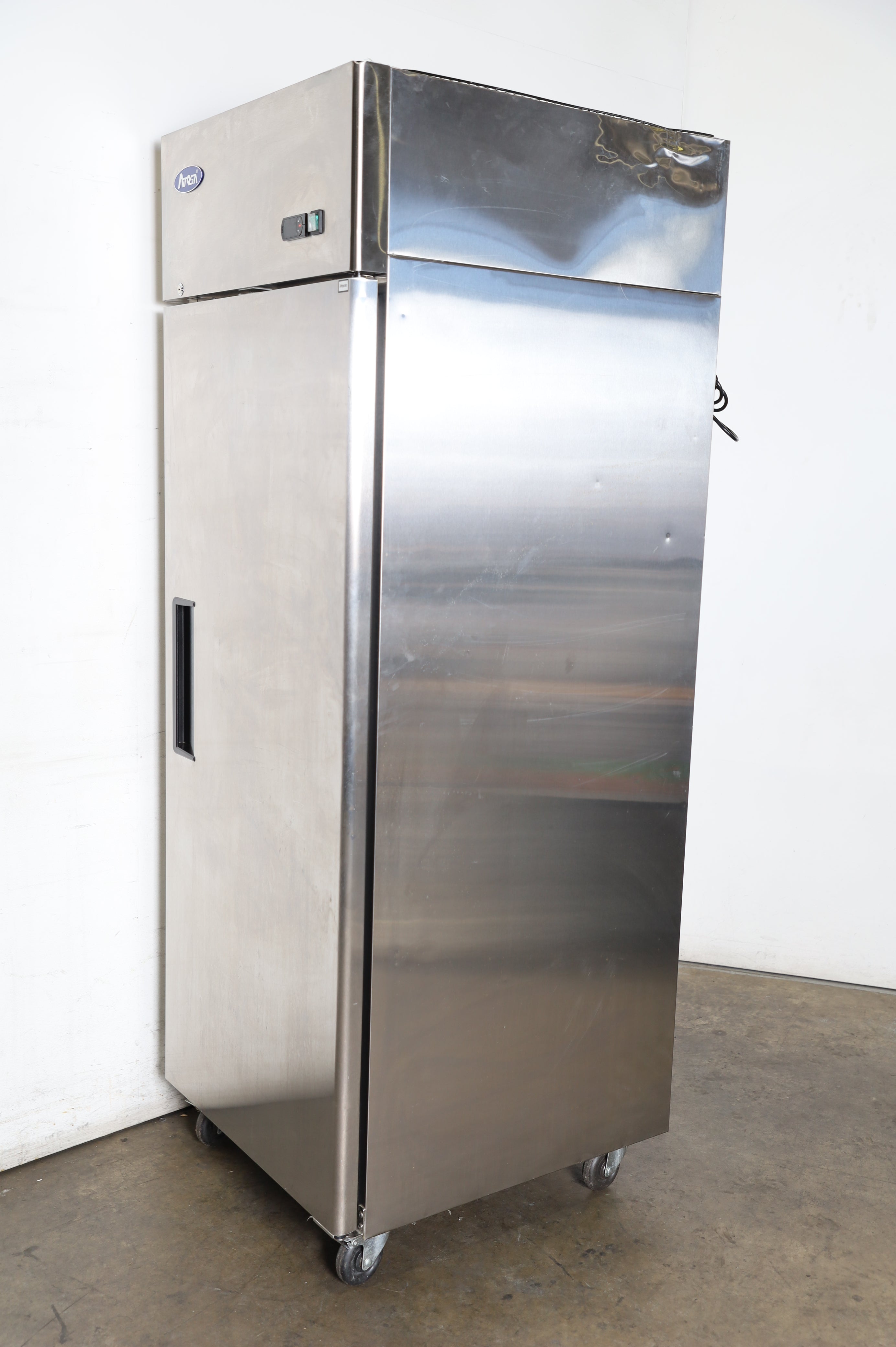 Atosa MBF8004GR Upright Fridge