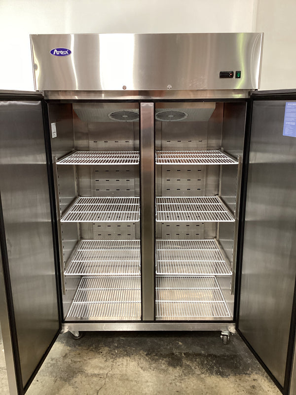 Atosa MBF8005GR Upright Fridge