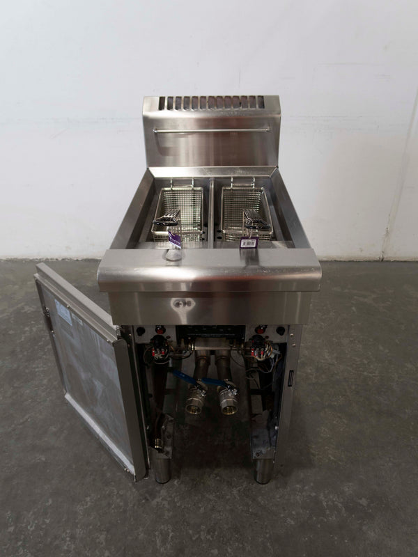 Waldorf FN8226G Split Pan Fryer