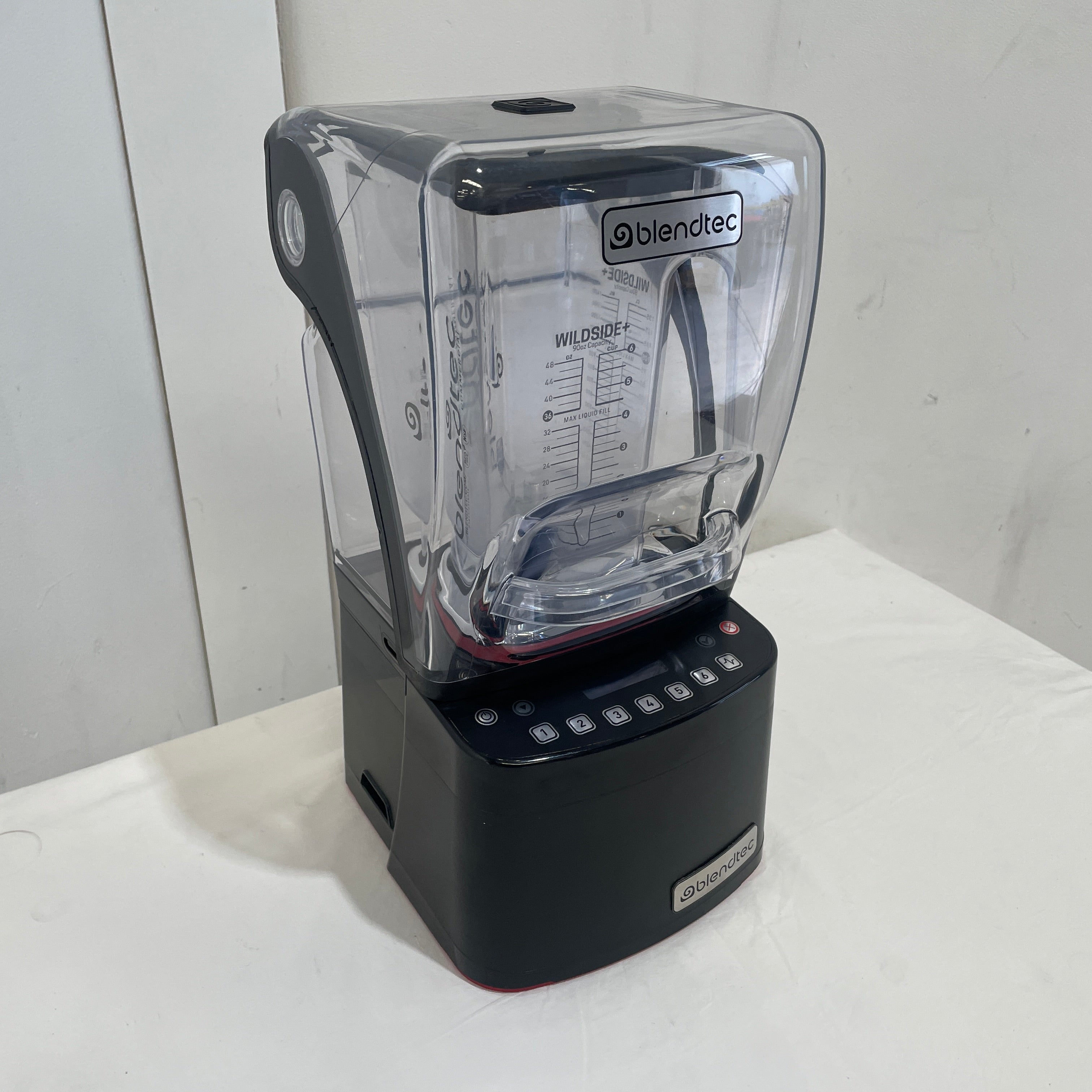 Blendtec Stealth 885 Blender