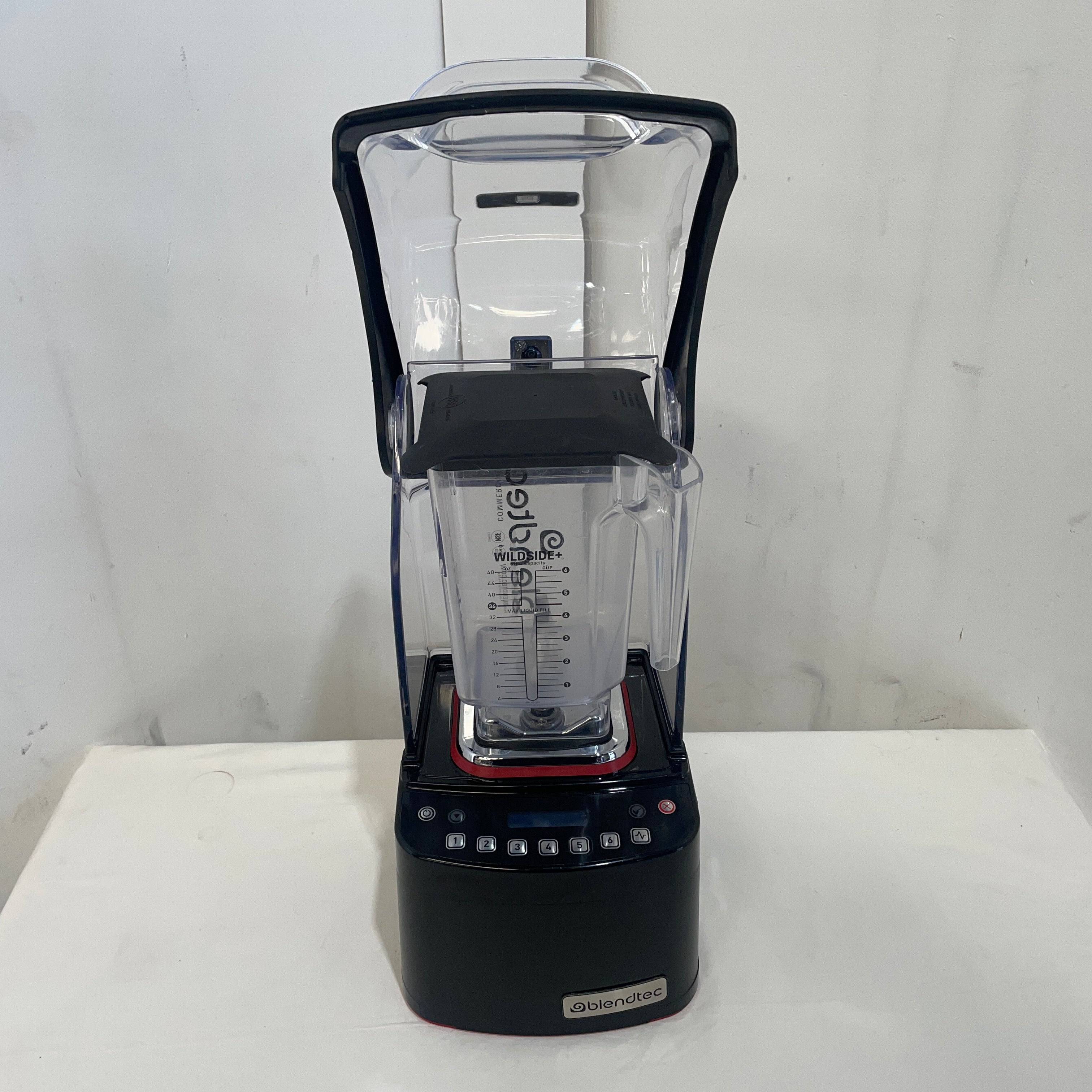 Blendtec Stealth 885 Blender