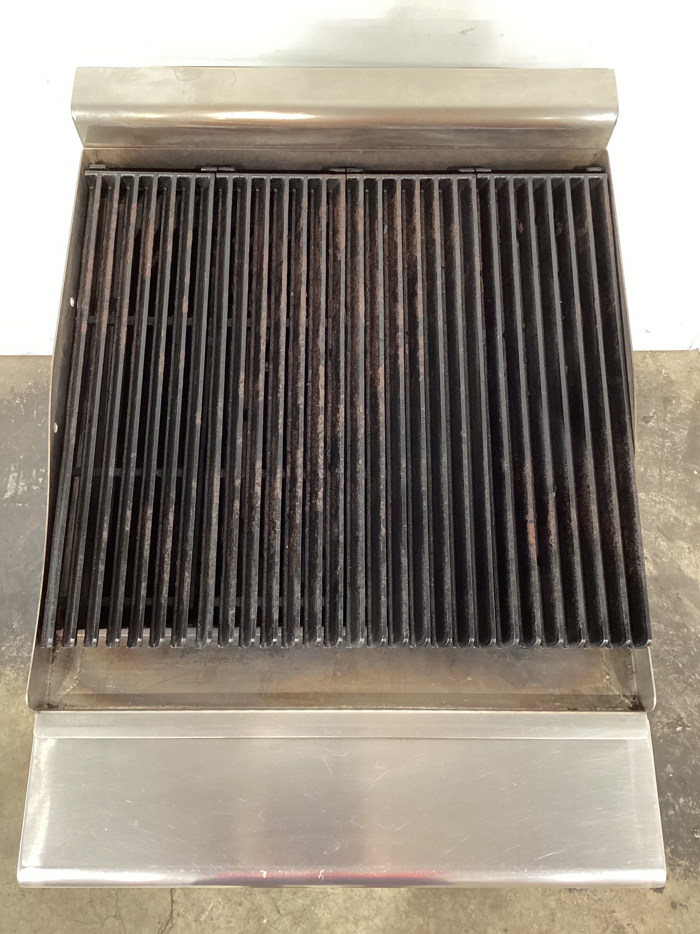 B&S VCBR-6 Char Broiler