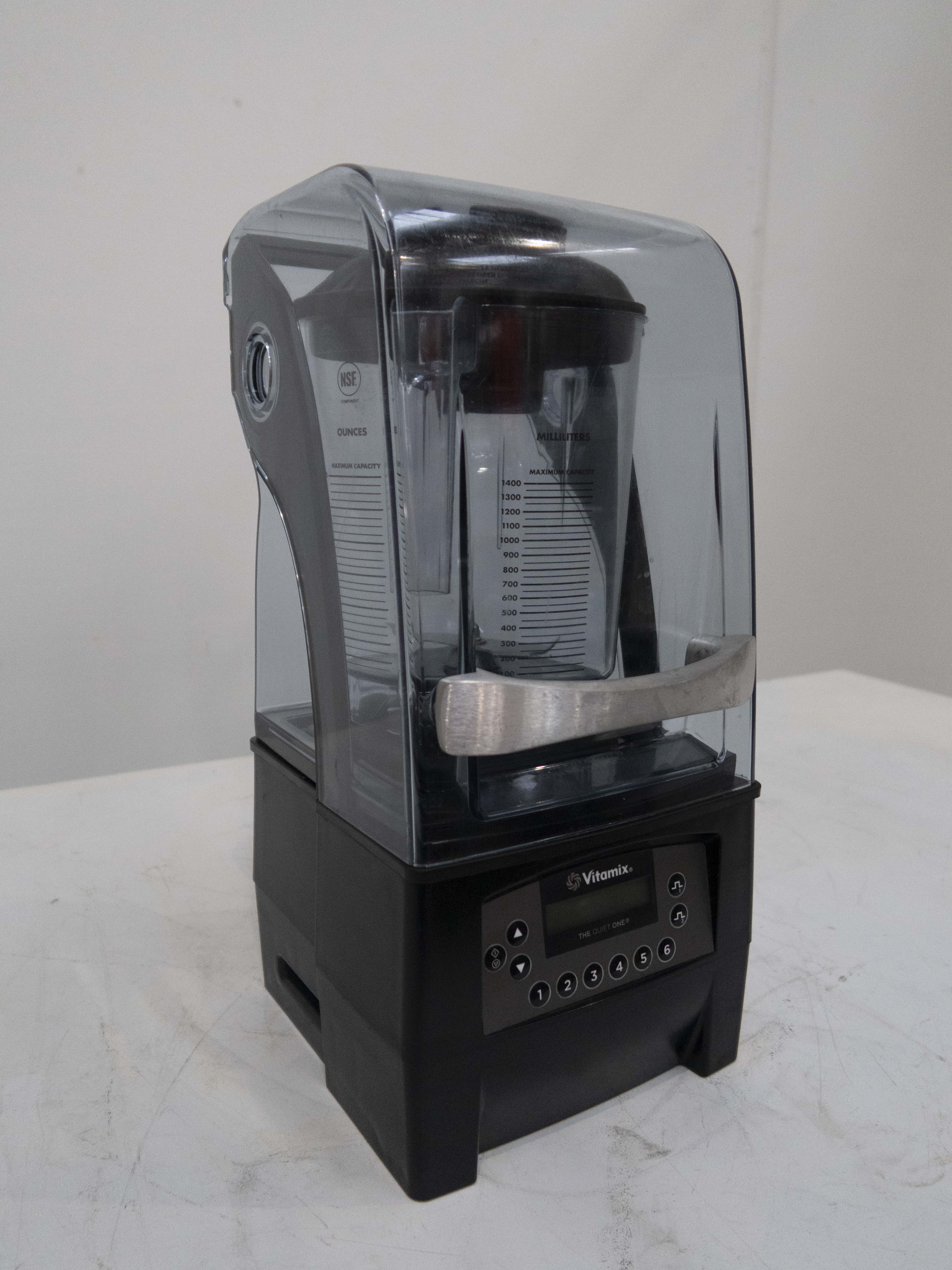 Vitamix VM0149 Blender with Sound Barrier