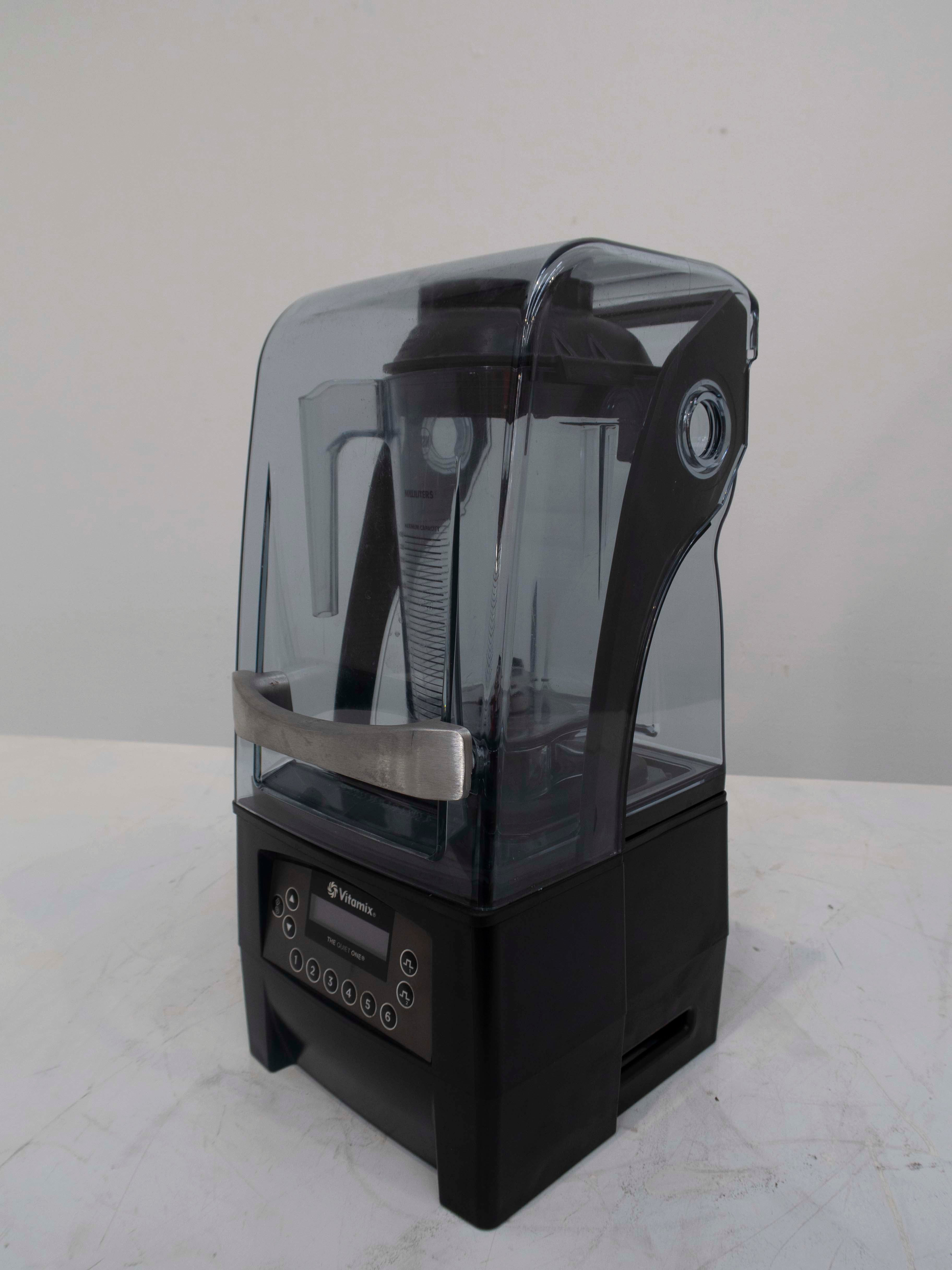 Vitamix VM0149 Blender with Sound Barrier