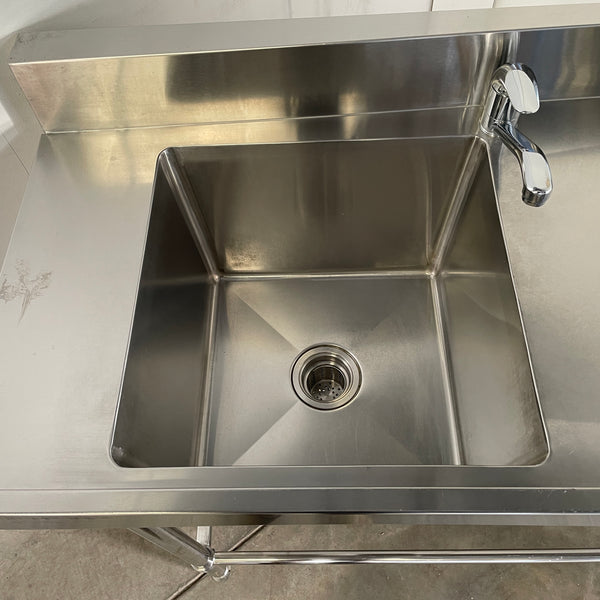 Simply Stainless Right Hand Inlet Bench