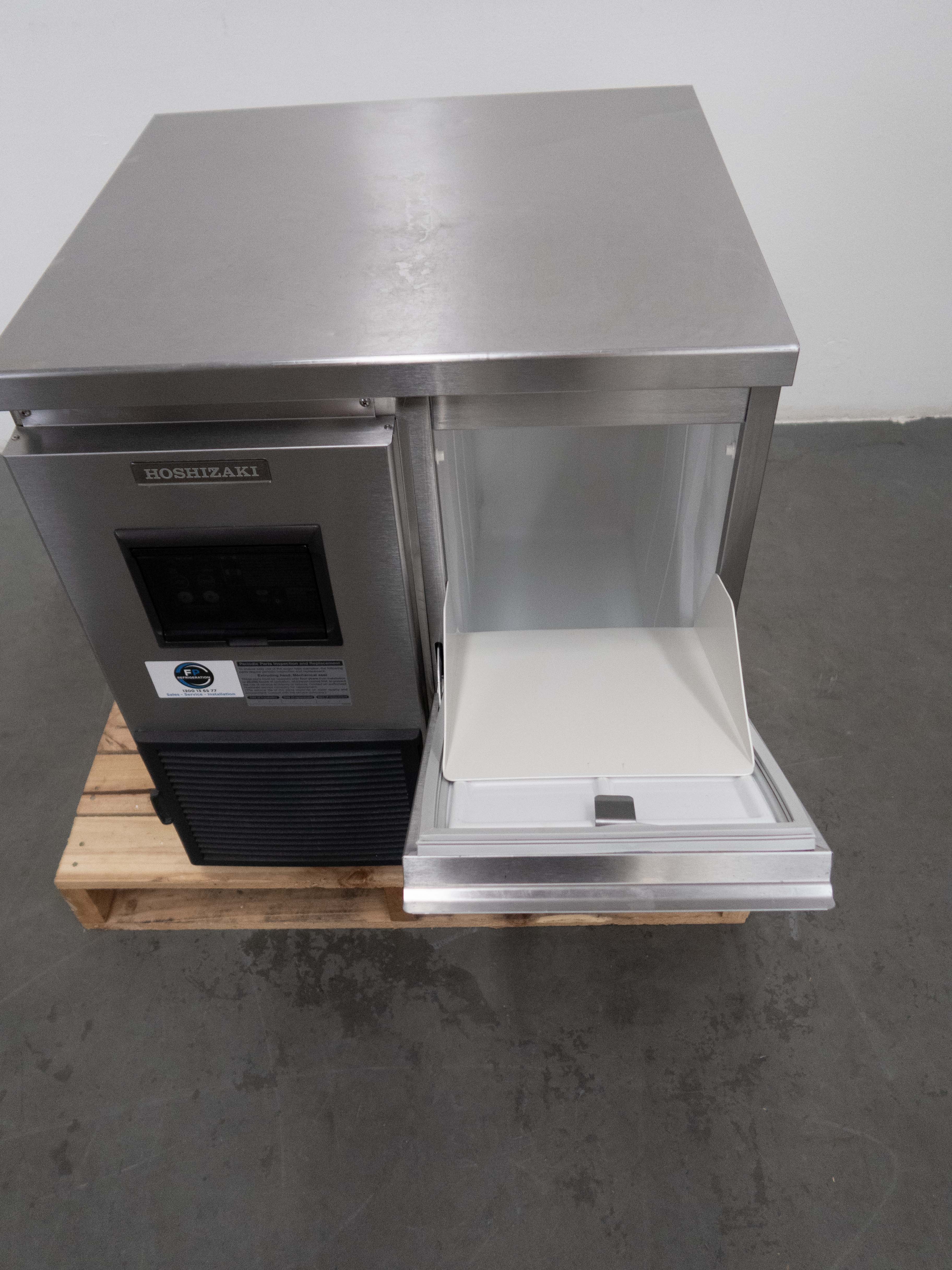 Hoshizaki FM-150KE Ice Flaker Machine