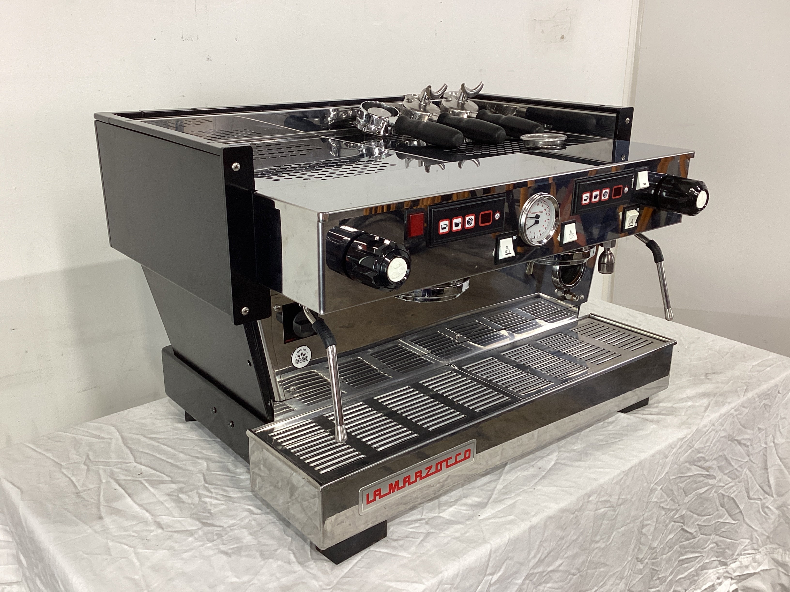 La Marzocco Linea 2AV 2 Group Coffee Machine