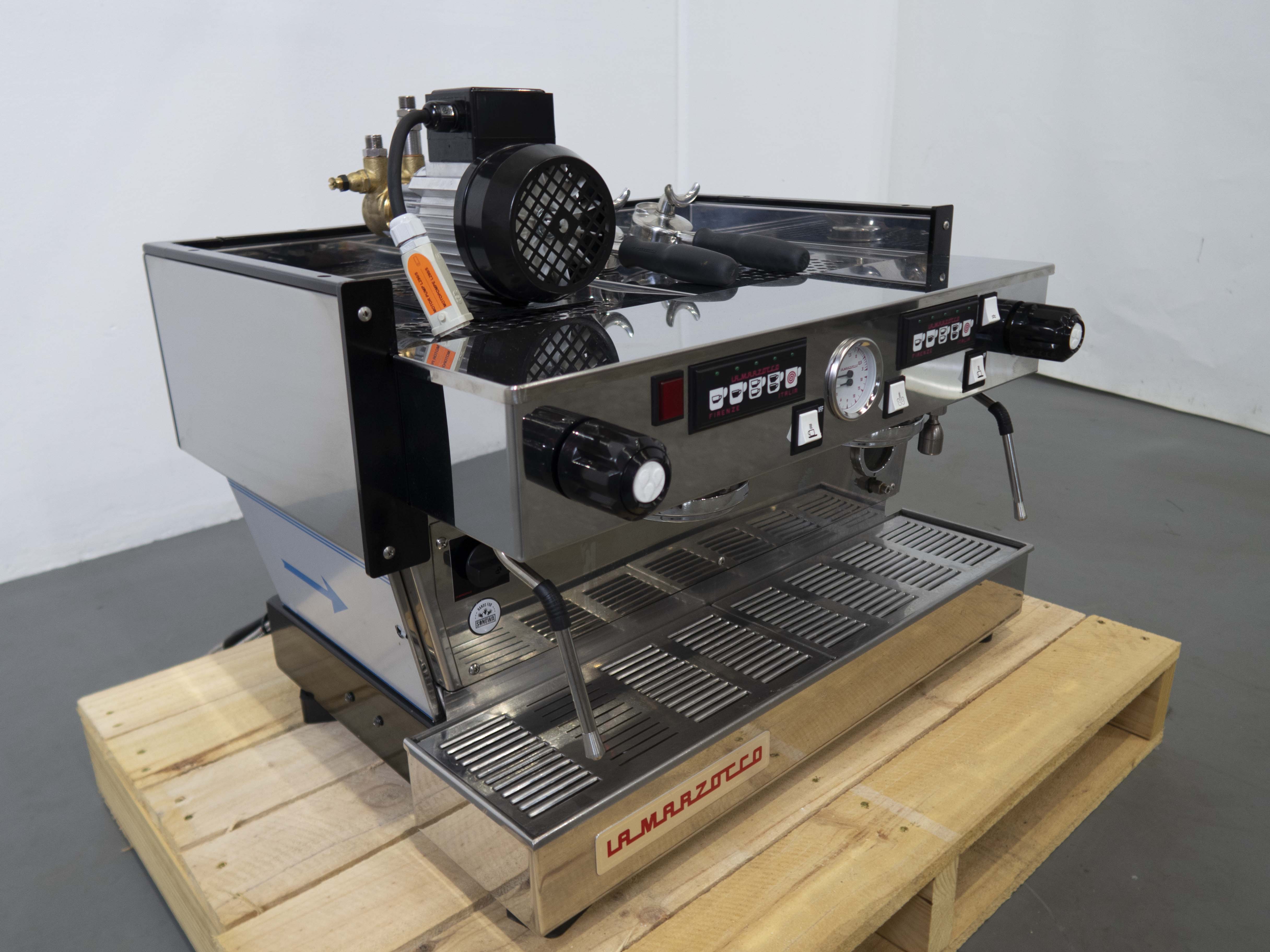 La Marzocco Linea 2AV 2 Group Coffee Machine