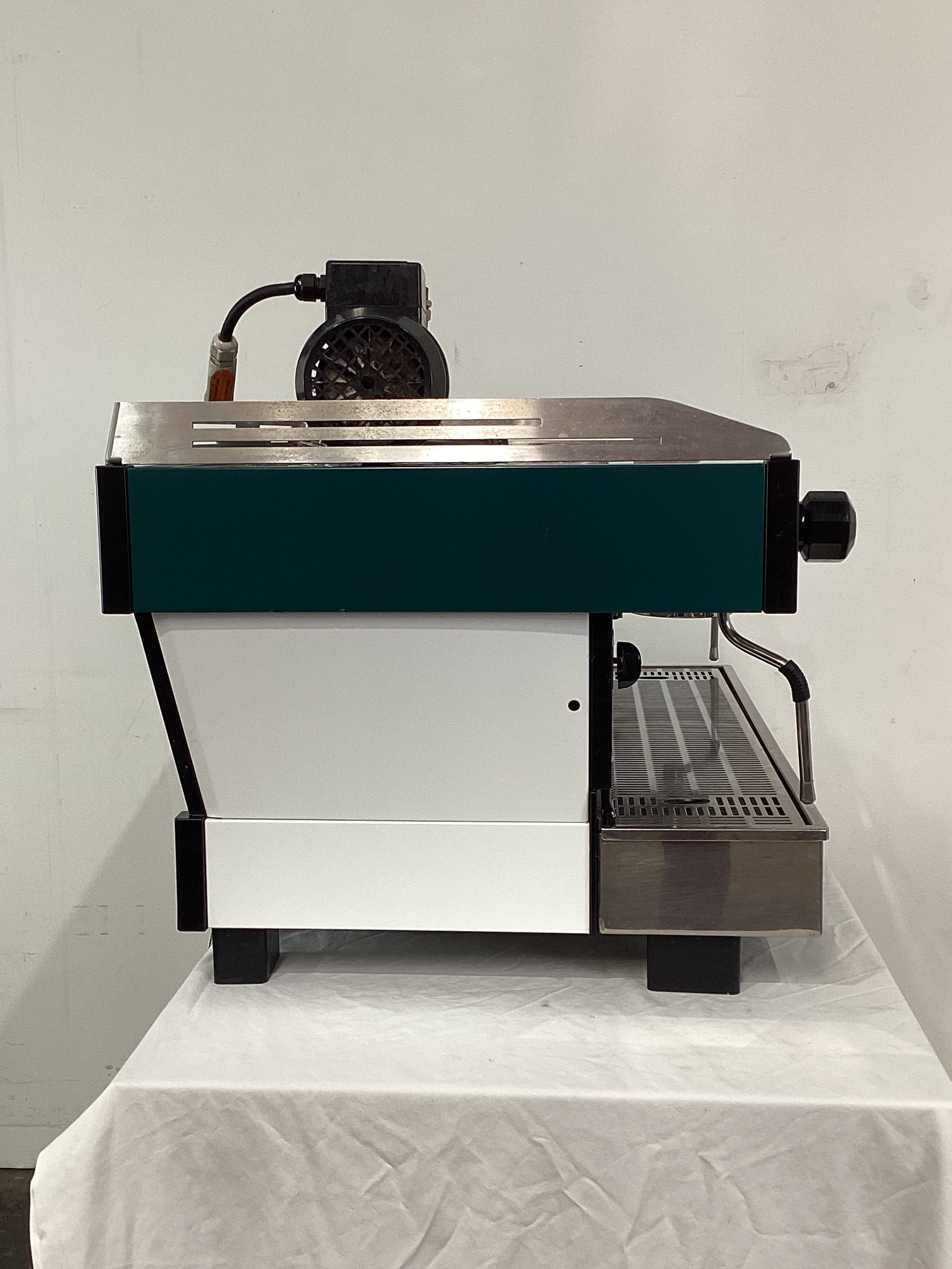 La Marzocco Linea PB 3 AV 3 Group Coffee Machine