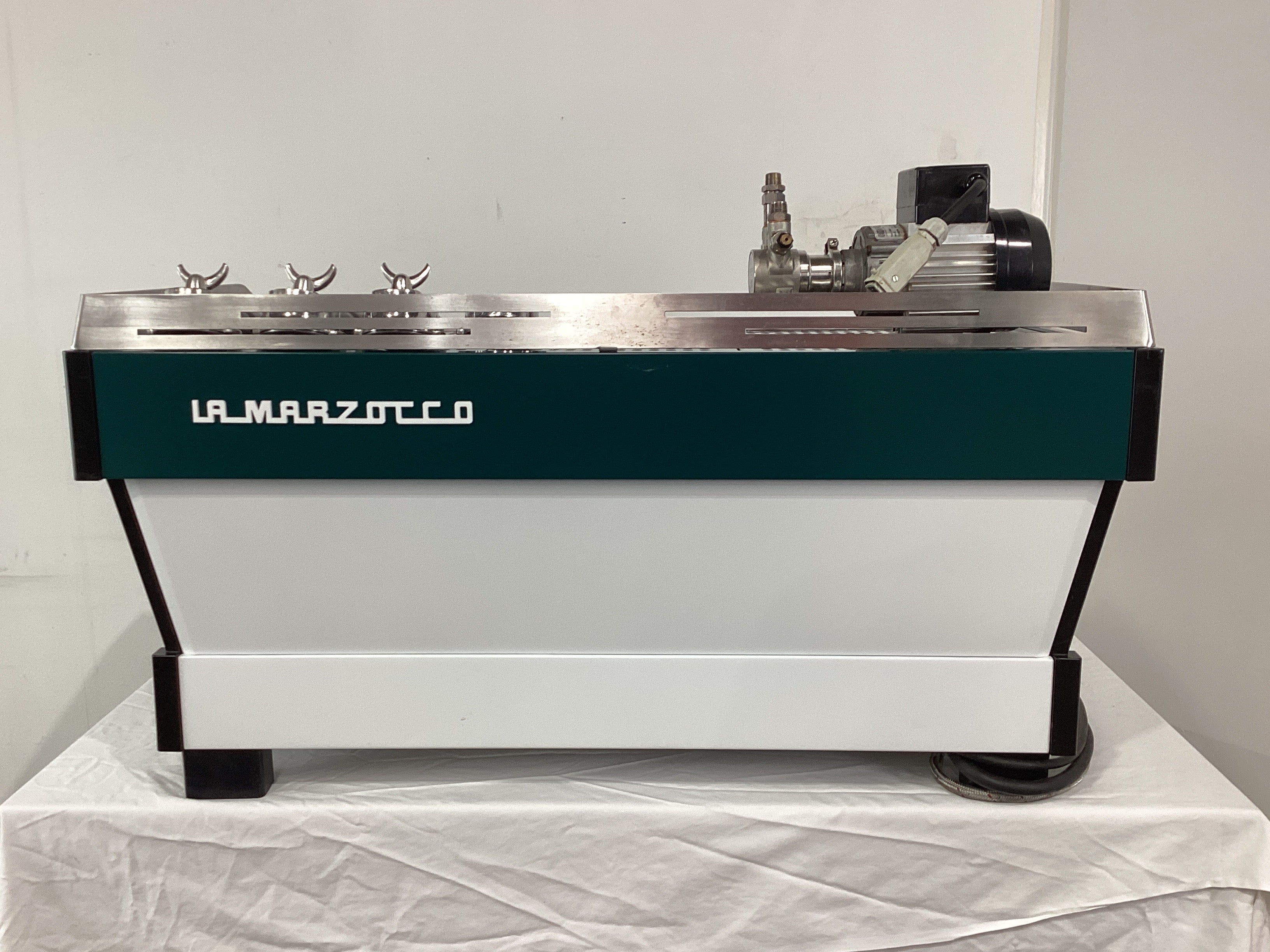 La Marzocco Linea PB 3 AV 3 Group Coffee Machine