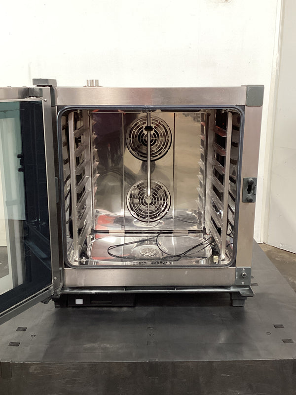 Unox XEVC-0711-EPRM Combi Oven