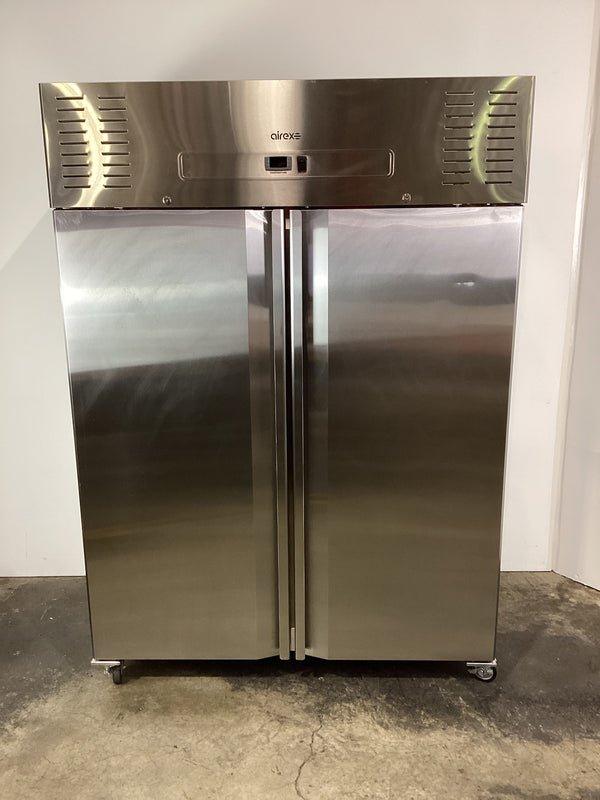 Airex AXF-URGN-2 C1 Upright Freezer
