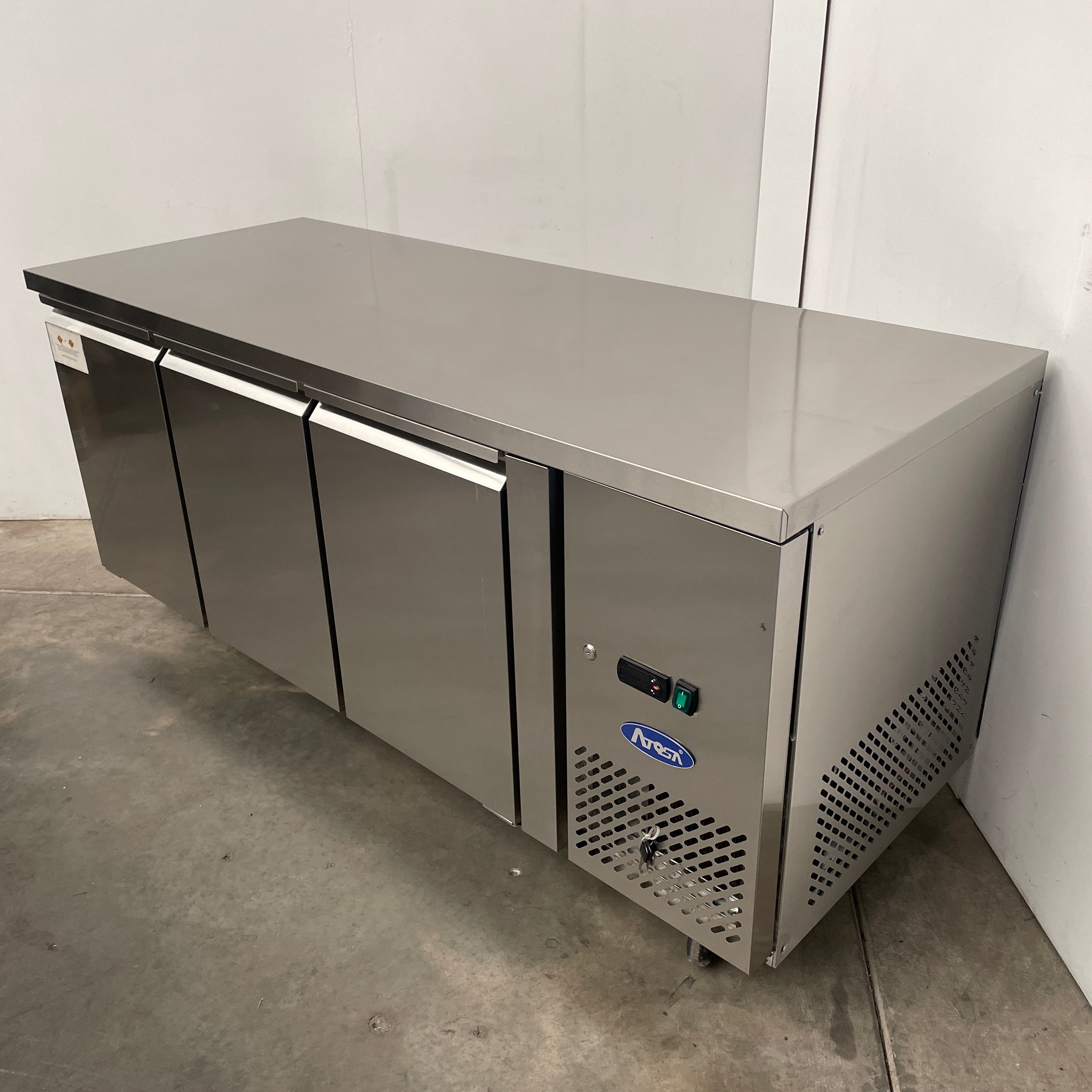 Atosa EPF3432GR Undercounter Fridge
