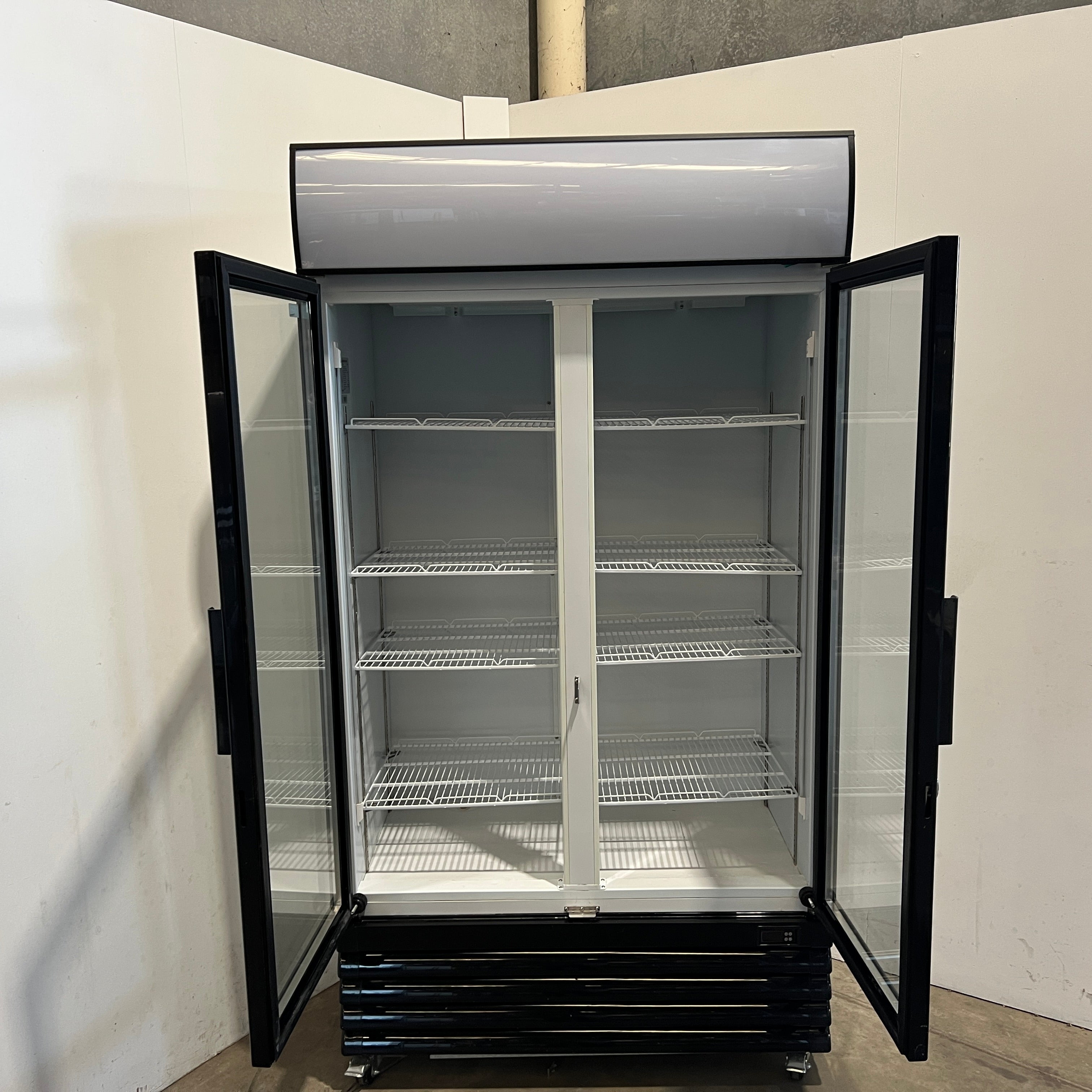 Thermaster LG-1000BG Upright Fridge