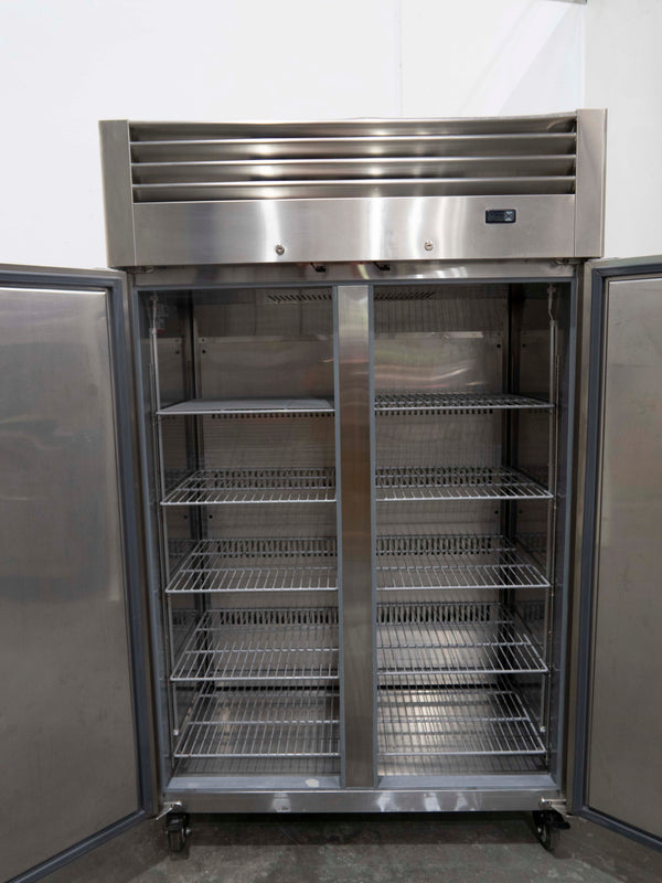 Skope RF7.UPF.2.SD Upright Freezer