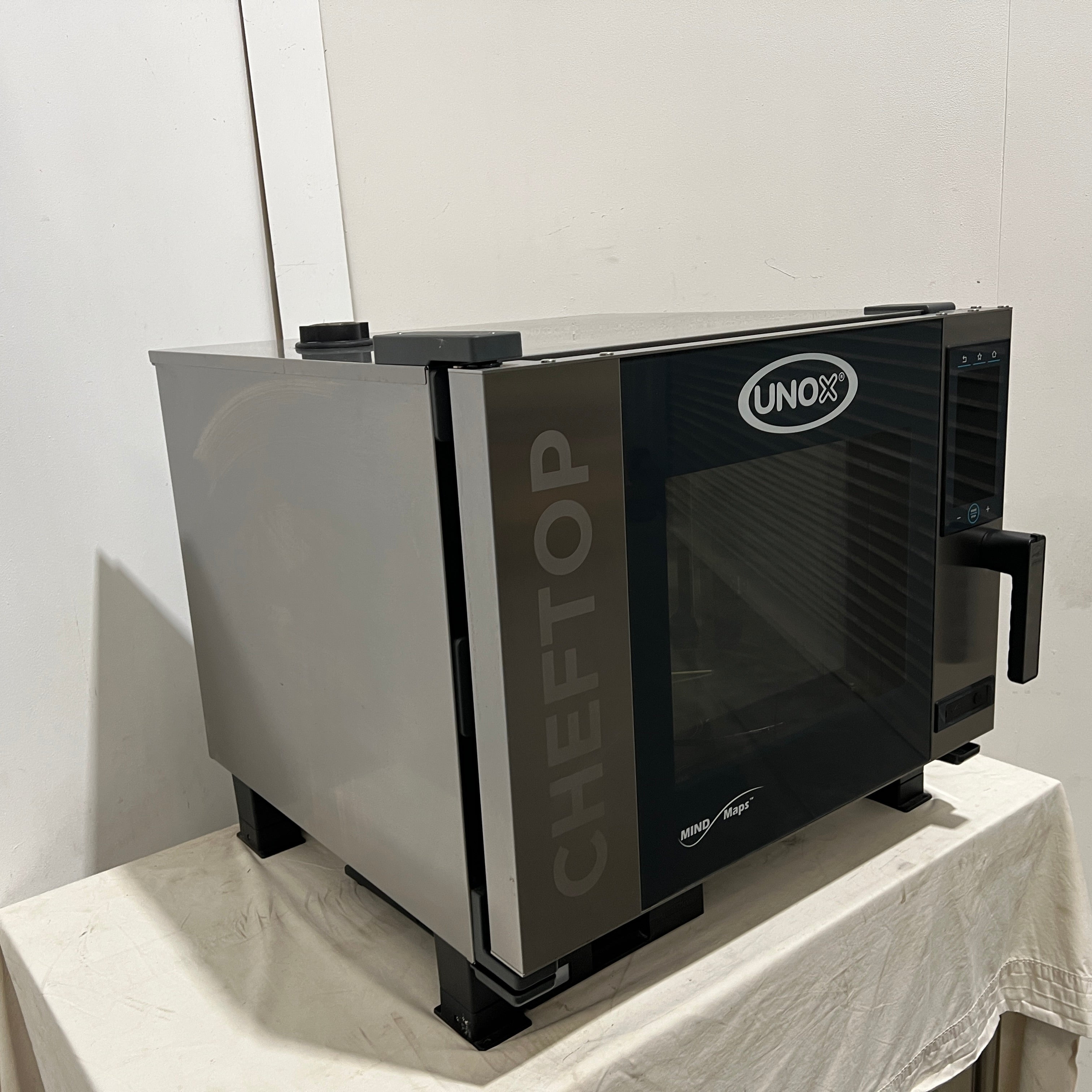 Unox XEVC-0511-EPRM Combi Oven