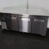 Turbo Air KURF18-3-N Undercounter Fridge/Freezer