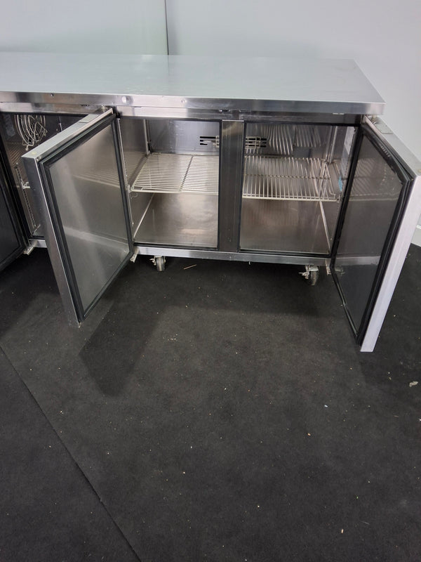 Turbo Air KURF18-3-N Undercounter Fridge/Freezer