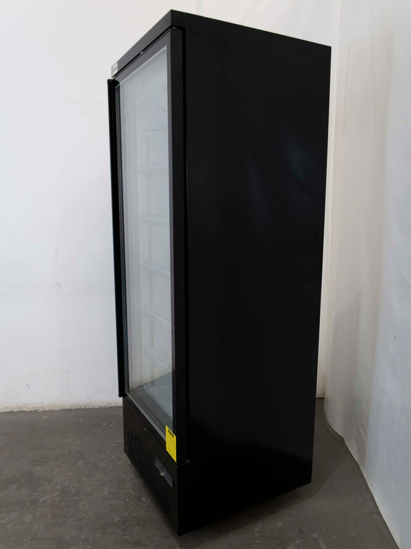 Saltas VNDA2625 Upright Display Freezer