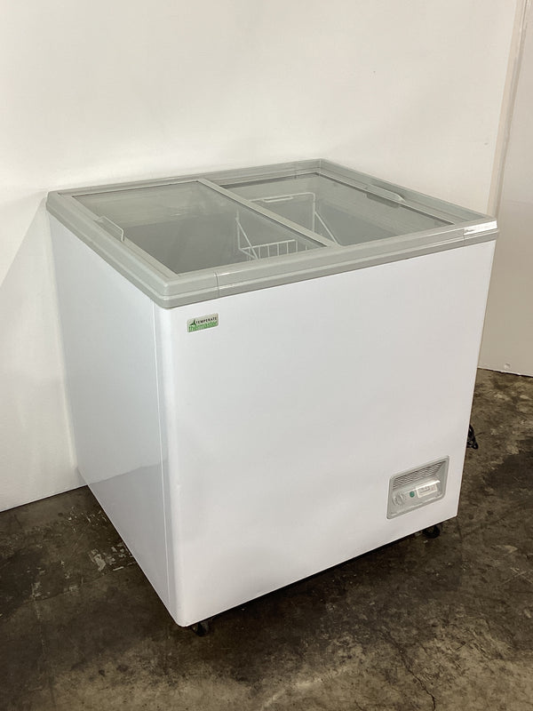 FED WD-200F Chest Freezer