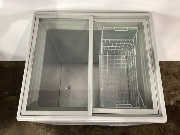 FED WD-200F Chest Freezer