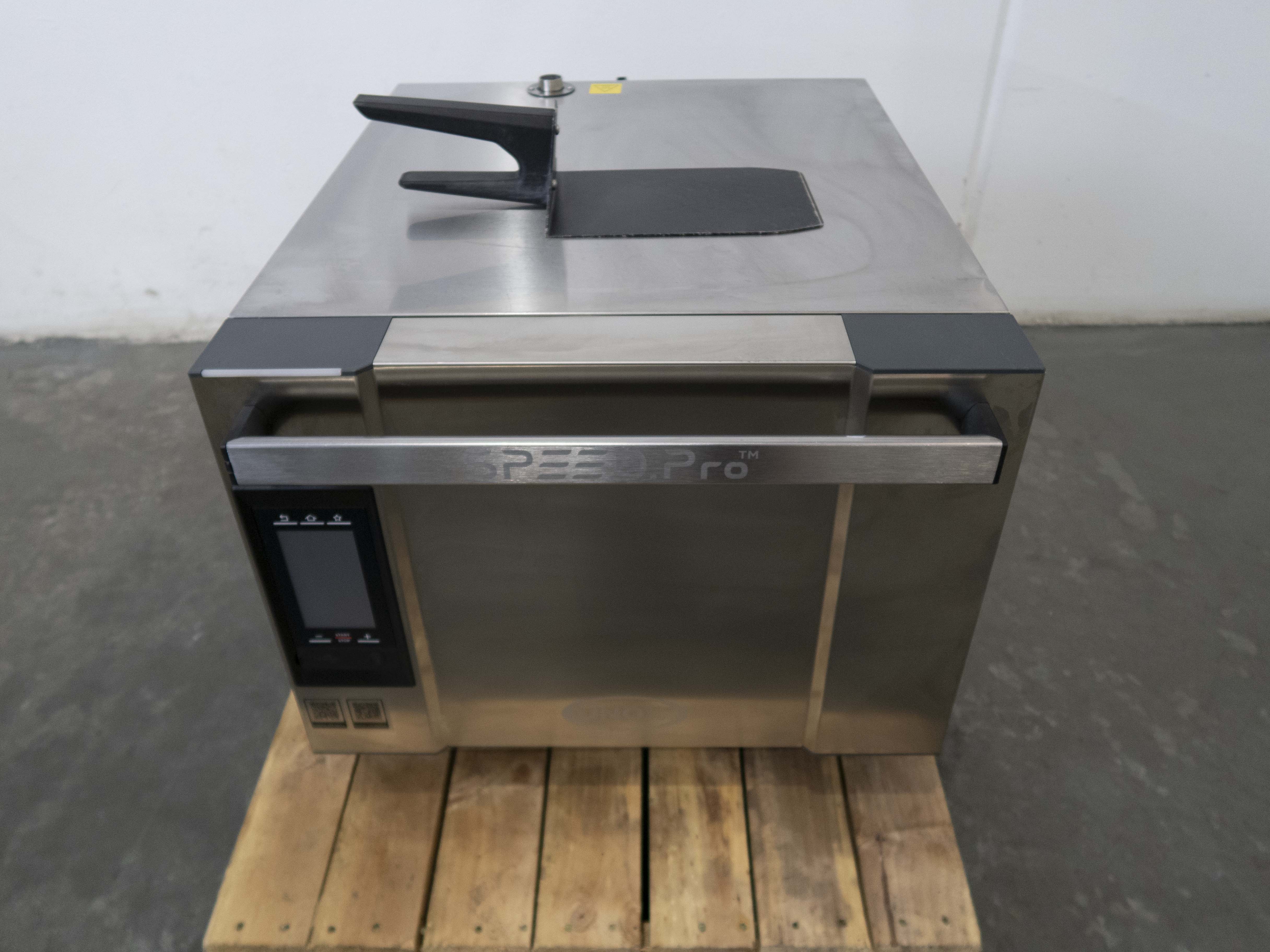 Unox XESW-03HS-EDDN Speed Oven