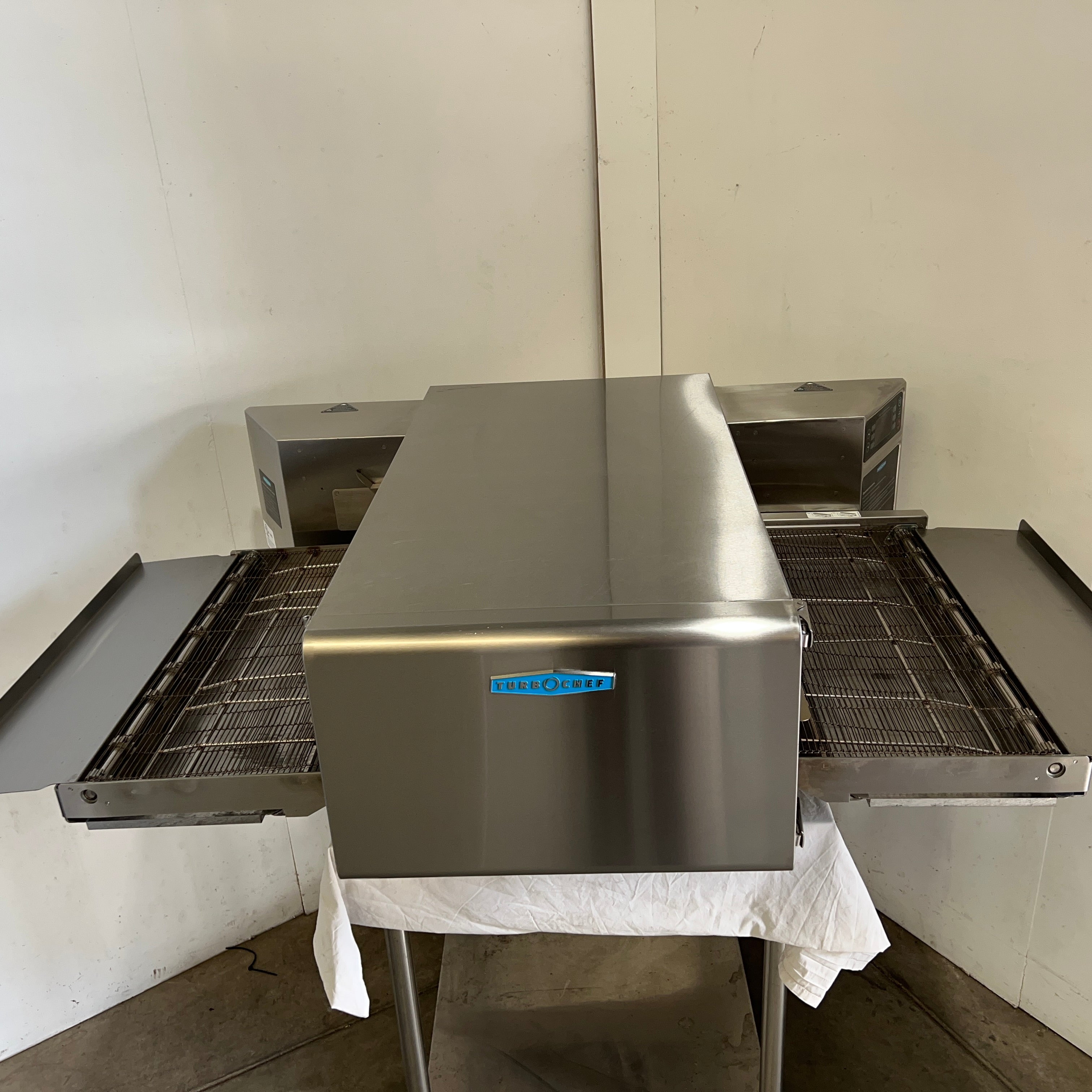 Turbochef HCW 2620EW Conveyor Oven