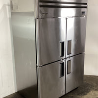 Skipio SRT45-4 Upright Storage Fridge