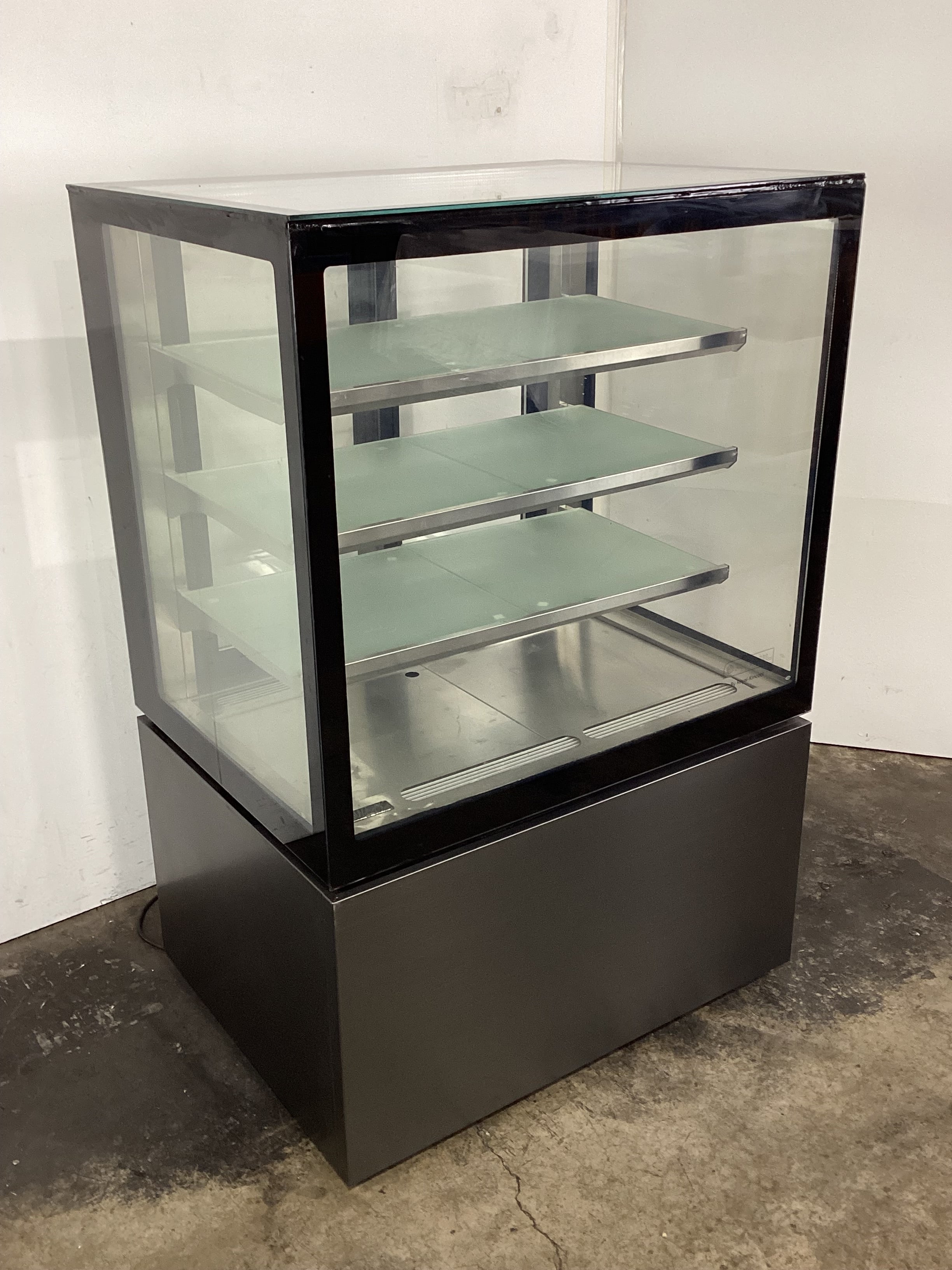 Anvil NDSV4730 Refrigerated Display