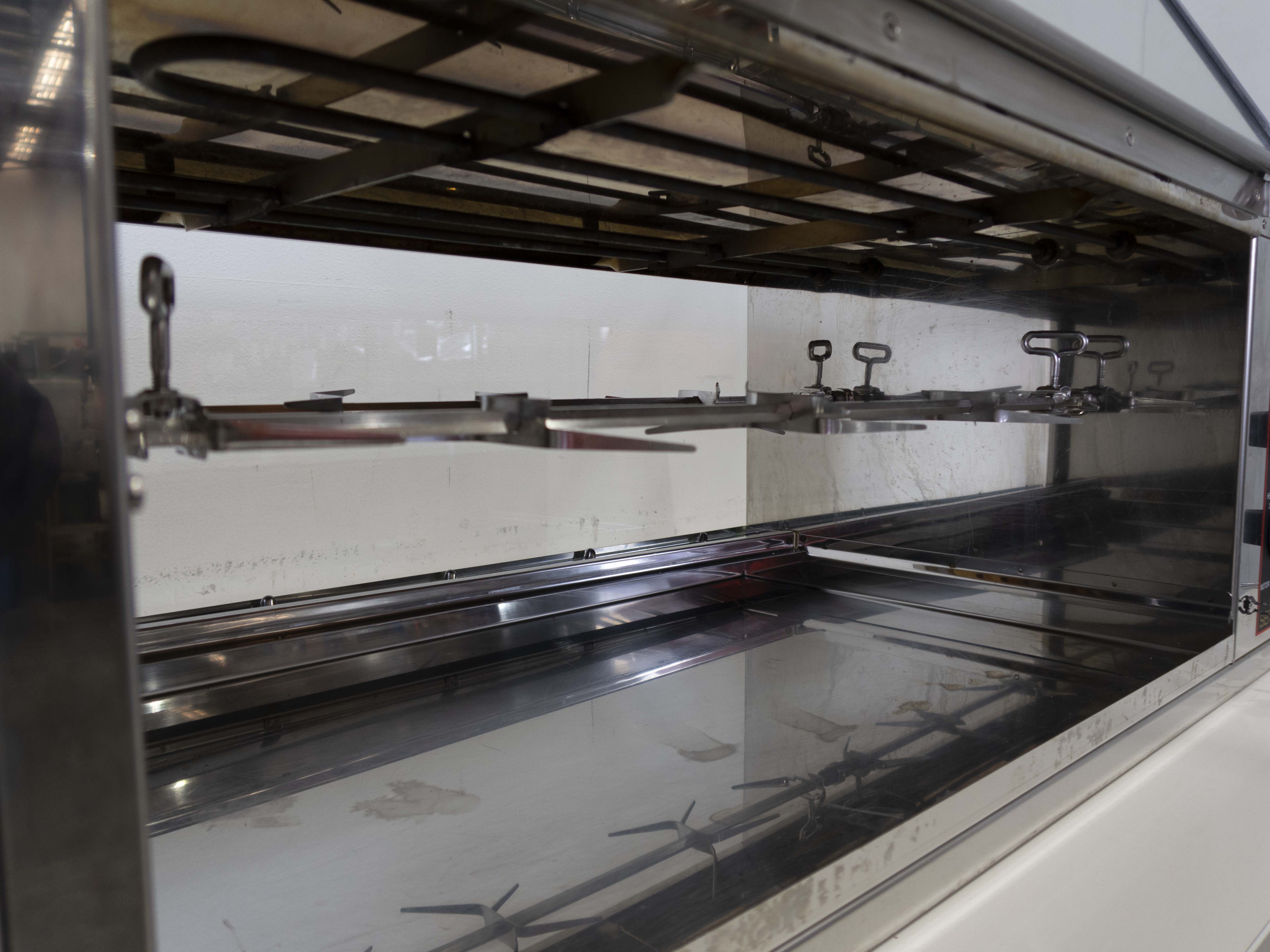 Semak M8 Rotisserie