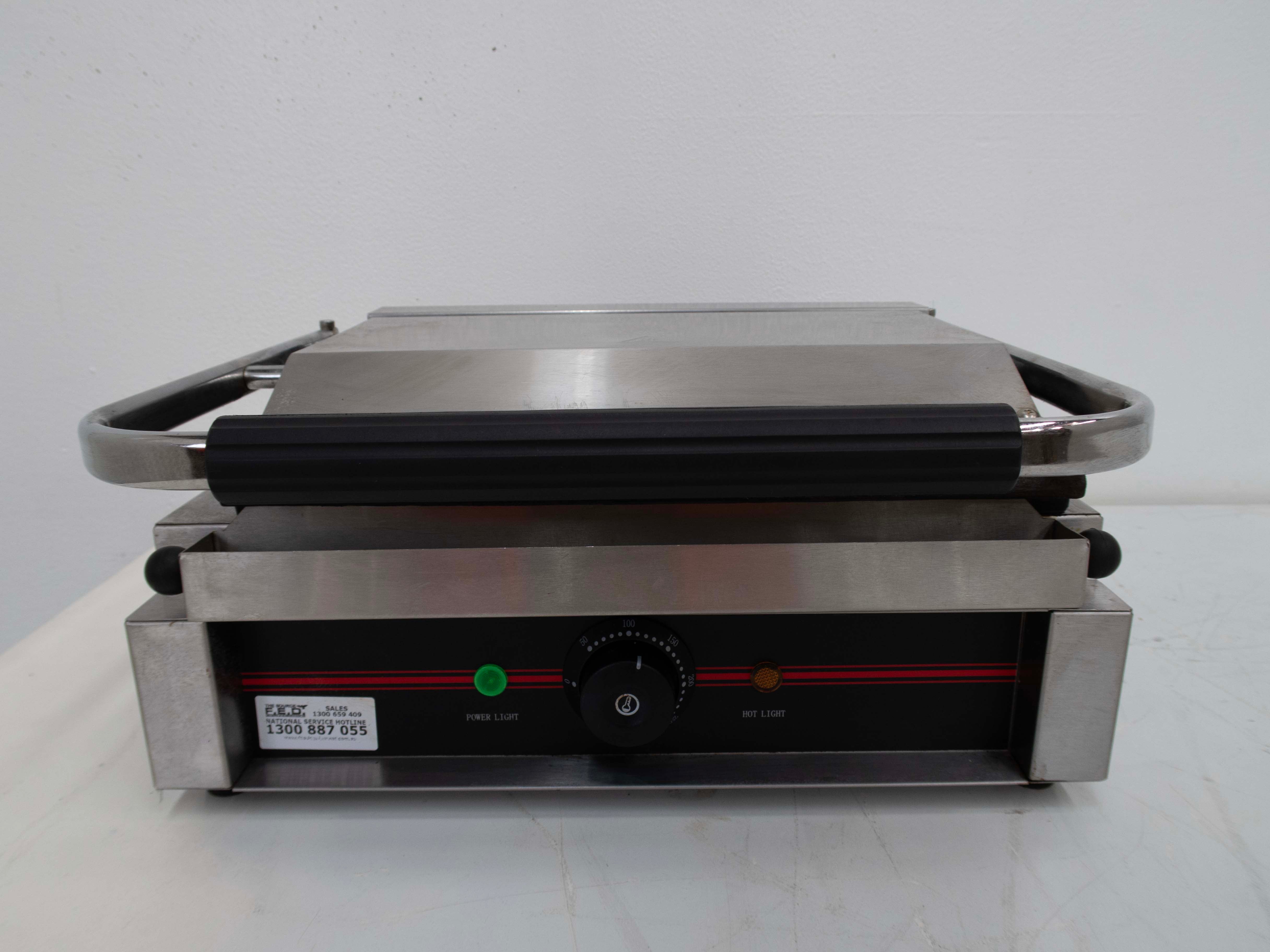 Thumbnail - FED GH-811E Contact Grill