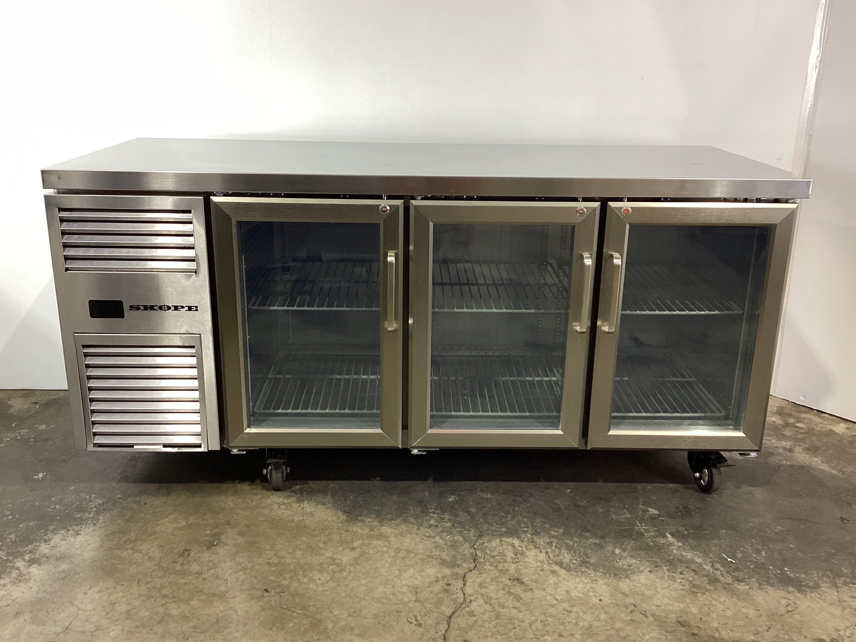 Skope RF7.UBR.3.GD Undercounter Fridge