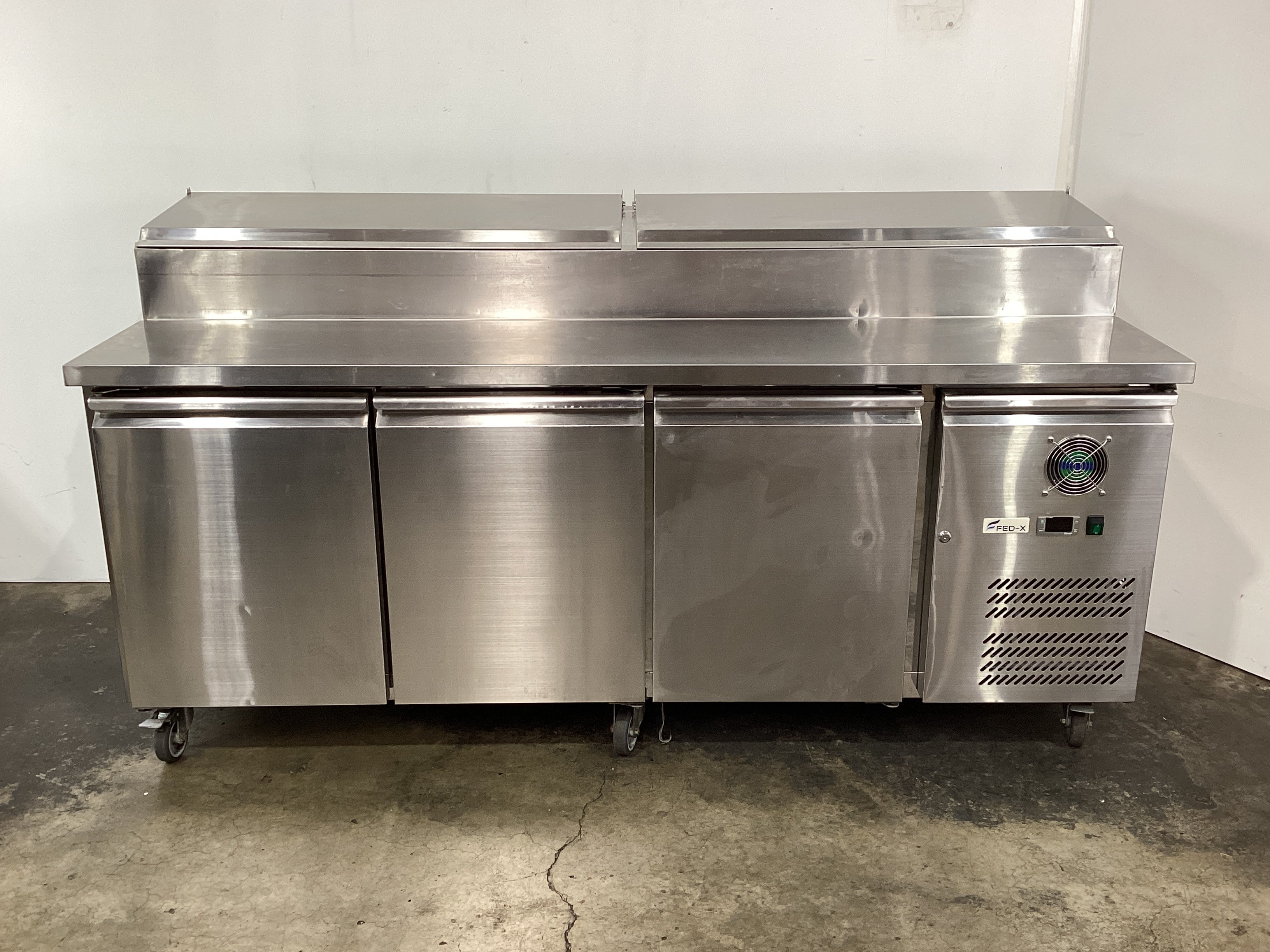FED-X XSS8C20S3V Sandwich Prep Fridge