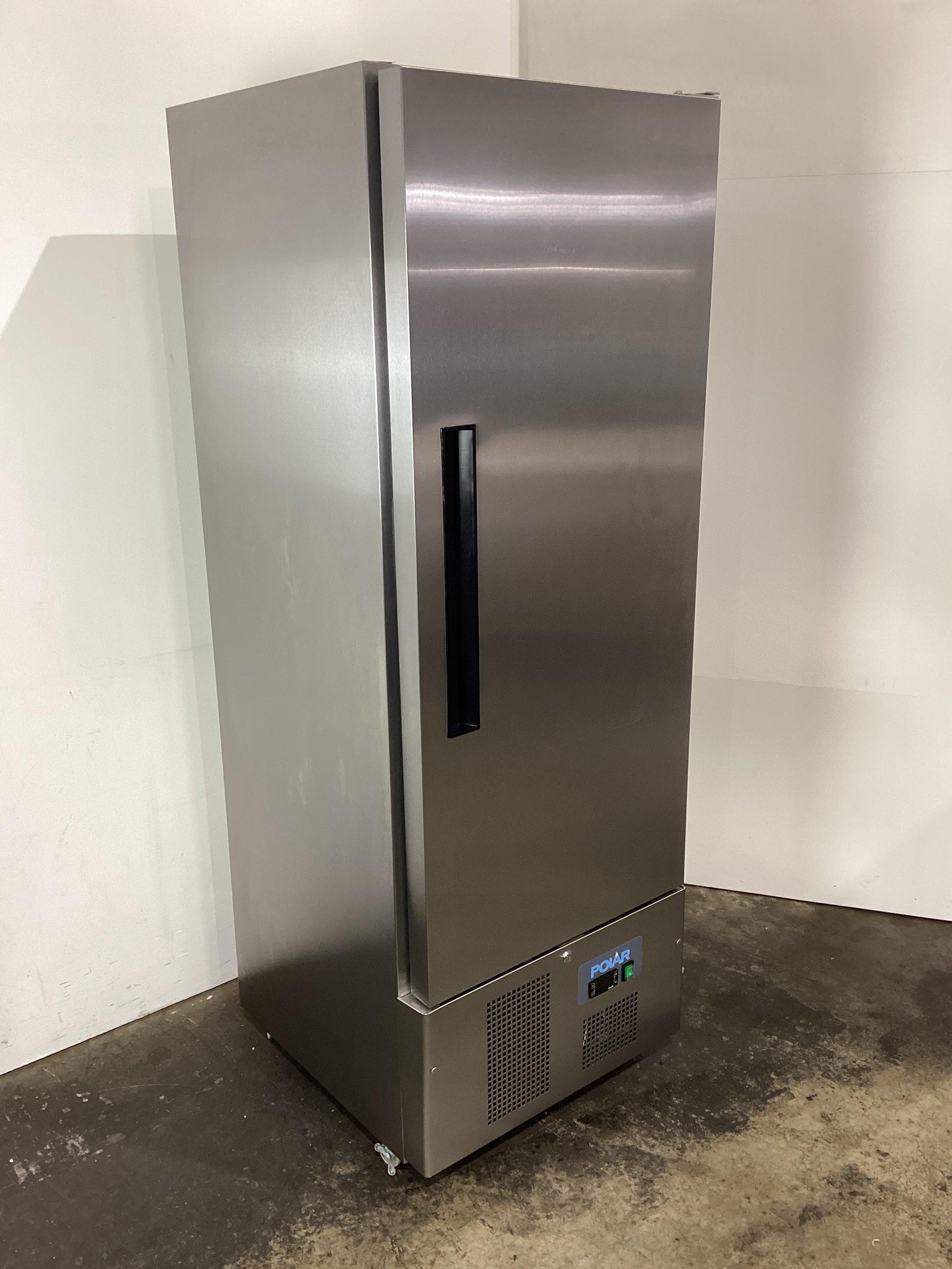 Polar G591-A Upright Freezer