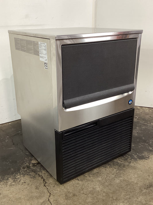 Hoshizaki KM-55B Ice Machine