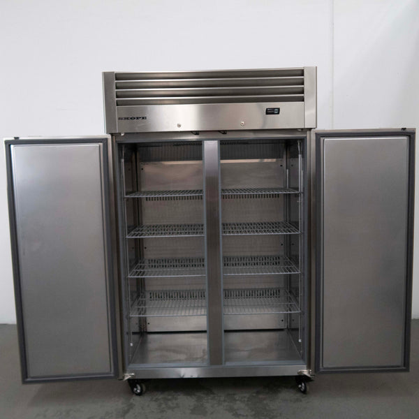 Skope RF7.UPR.2.SD Upright Fridge