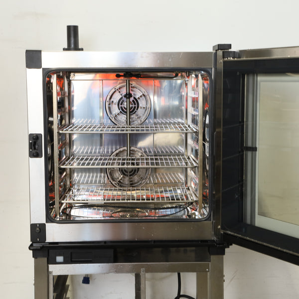 Unox XEVC-0711-EPLM 7 Tray Combi Oven
