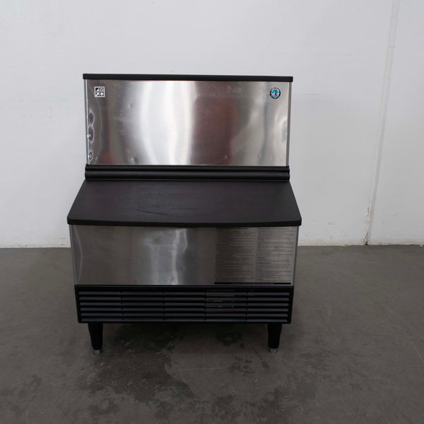 Hoshizaki KM-140B Ice Machine