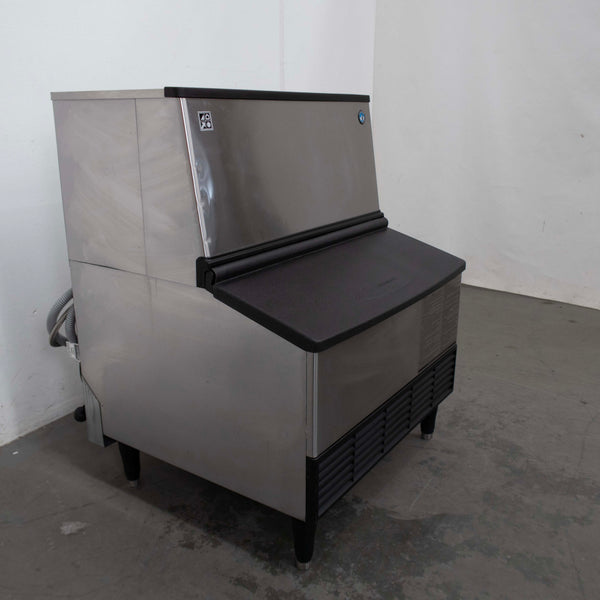 Hoshizaki KM-140B Ice Machine