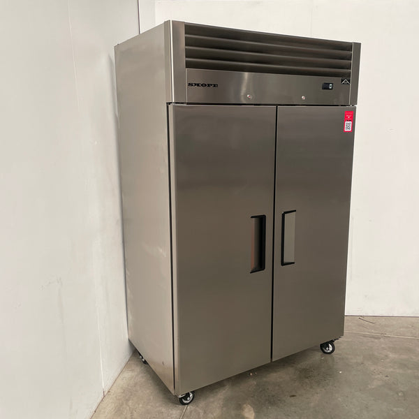 Skope RF7.UPR.2.SD Upright Fridge
