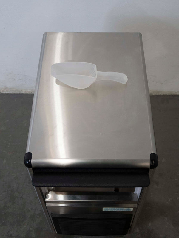 Blizzard SN-25C Ice Machine